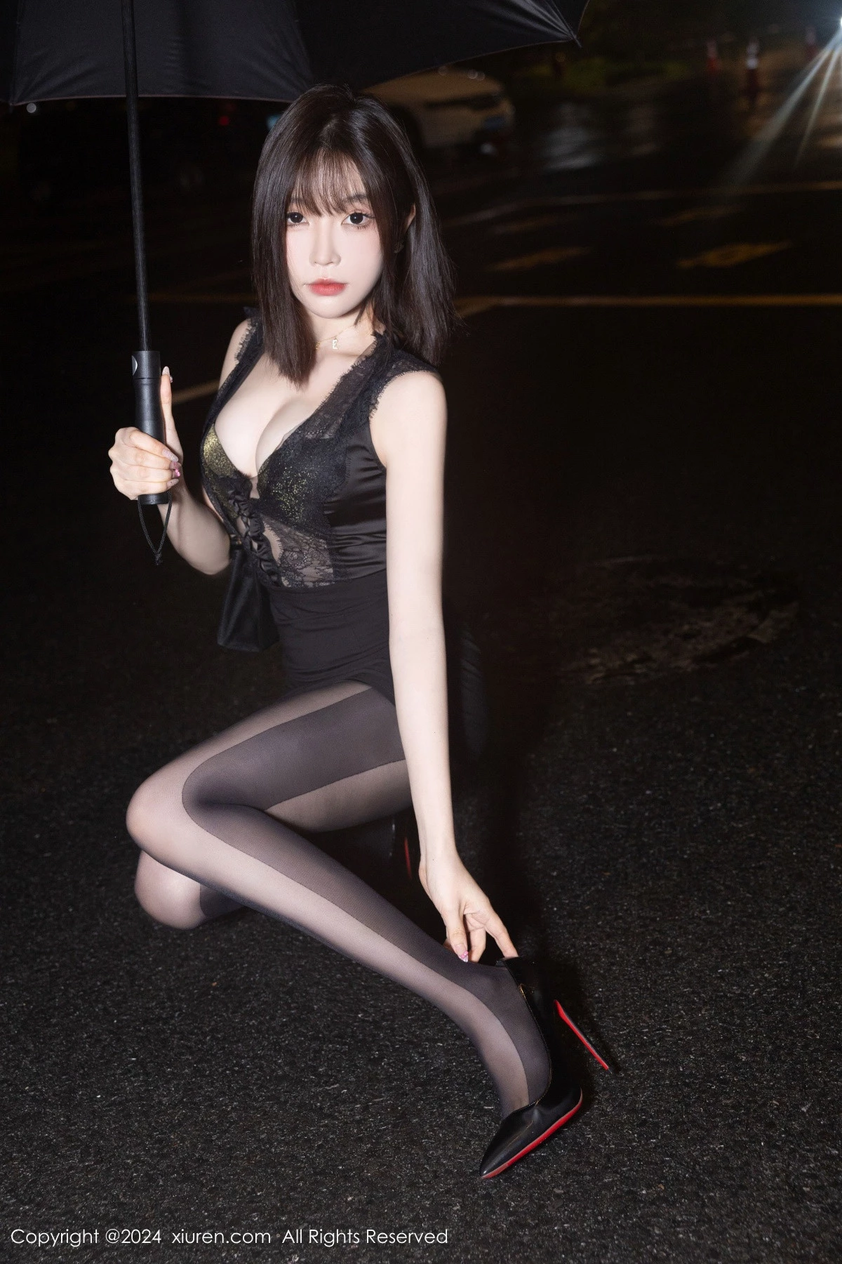 秀人网 No.9157 徐莉芝Booty 美腿黑丝插图3