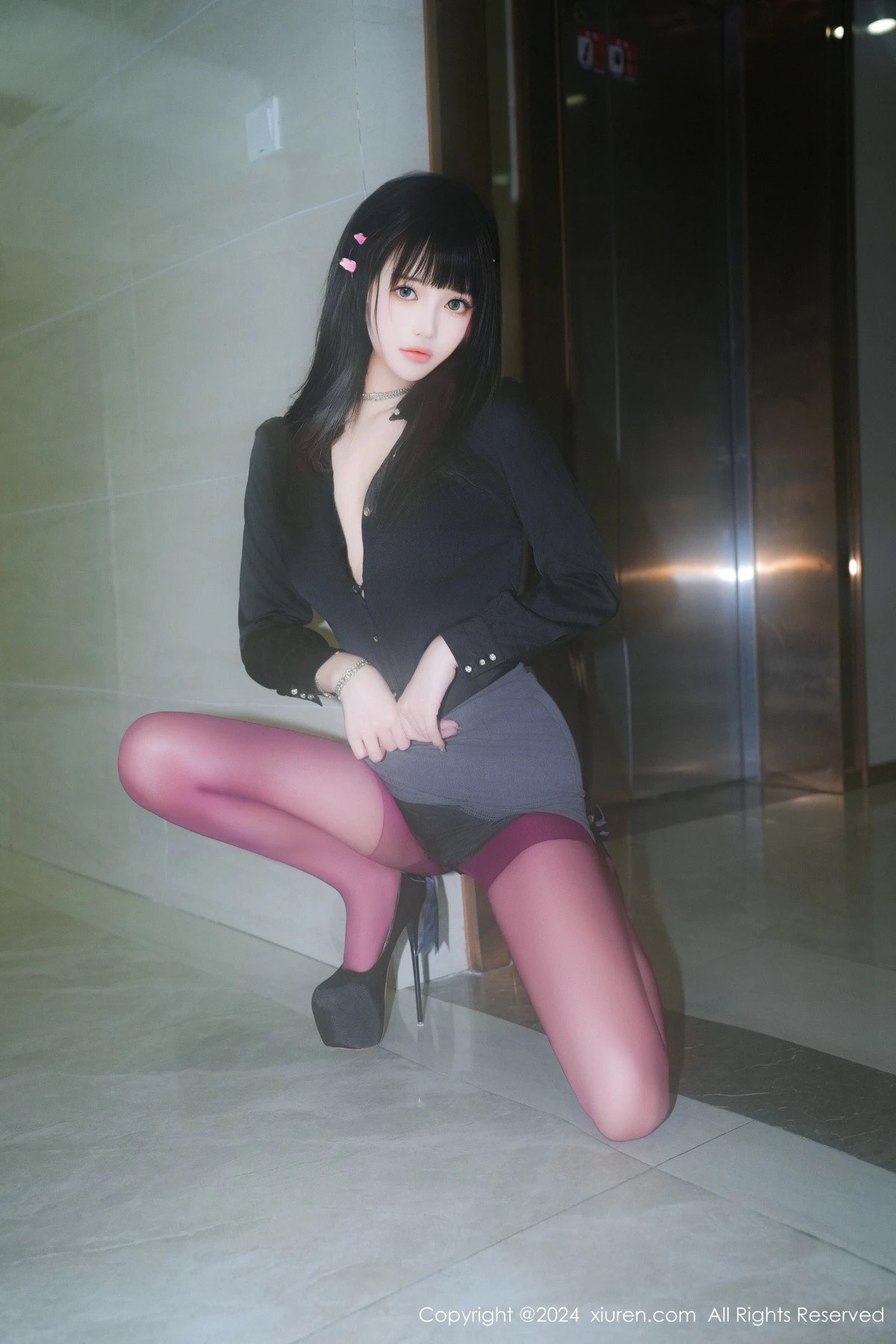 秀人网 No.9142 小兔纯纯 丝袜美腿插图7