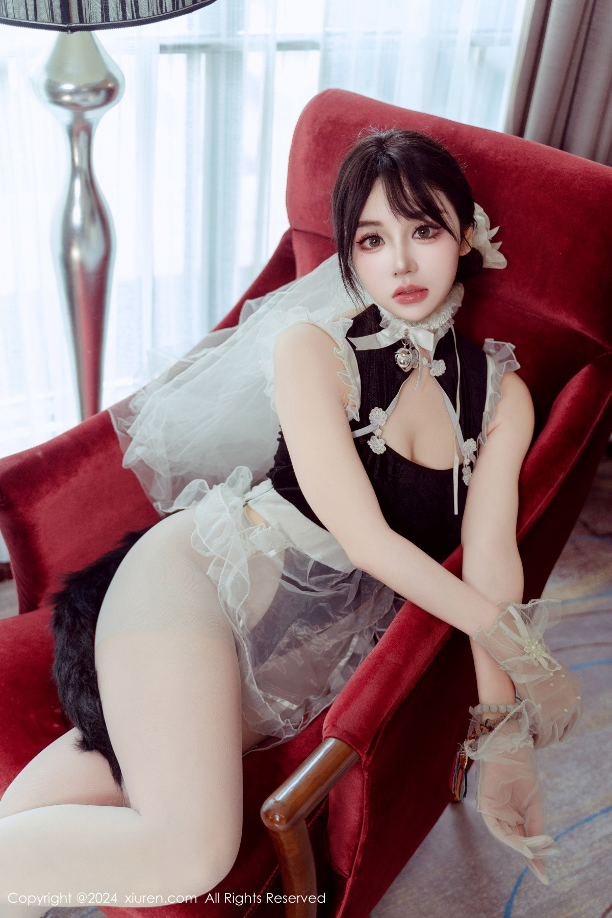 秀人网 No.9197 汐汐爱吃草莓 丝袜美臀插图8