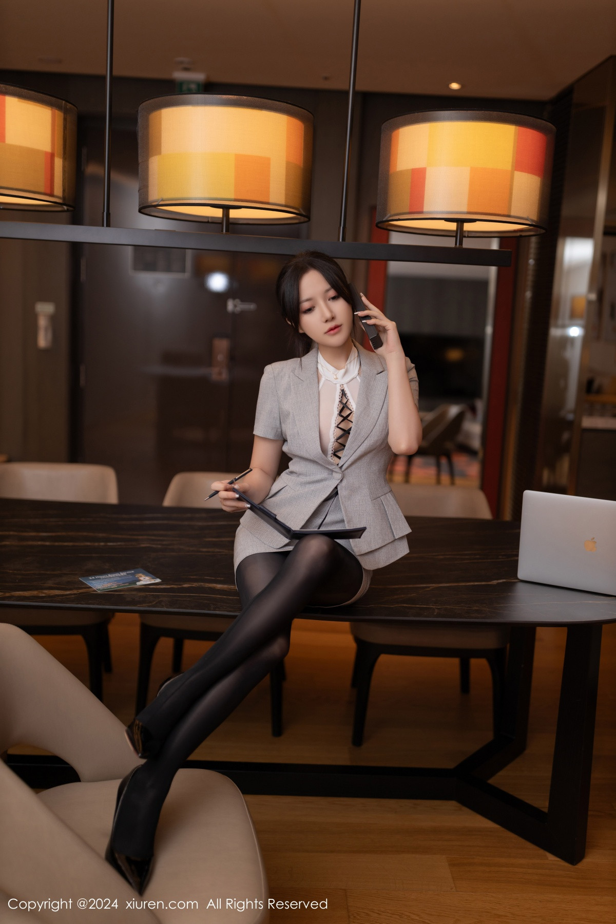 秀人网 No.9189 鱼子酱Fish 黑丝美腿插图8