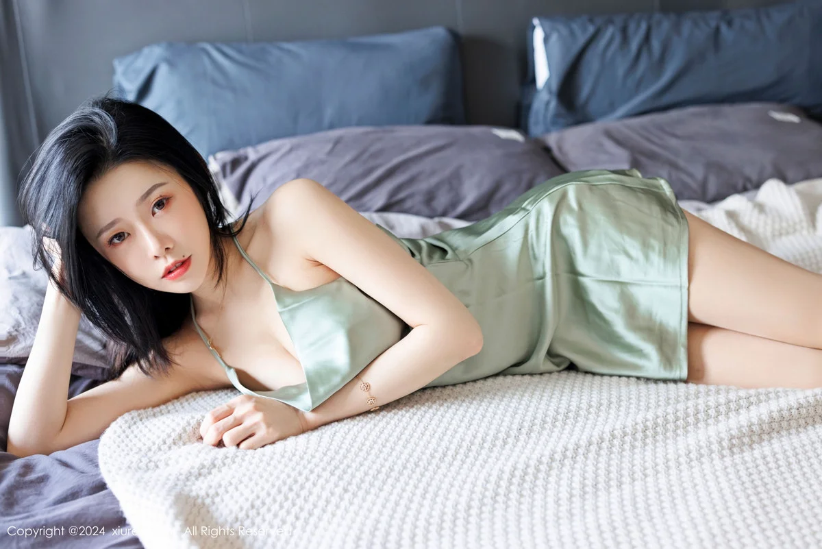 秀人网 No.9264 luvian本能 丝袜美腿插图5