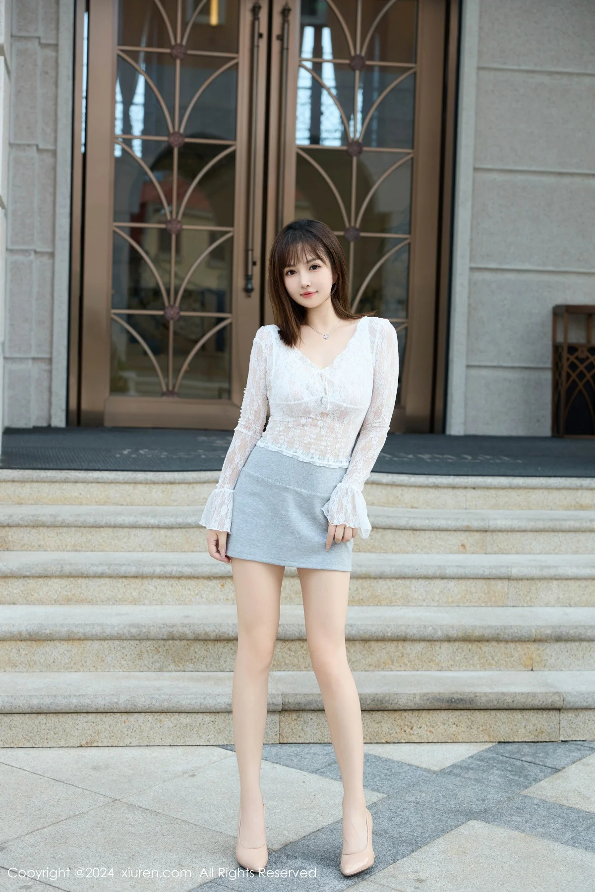 秀人网 No.9294 养乐多Doll 美腿性感插图1