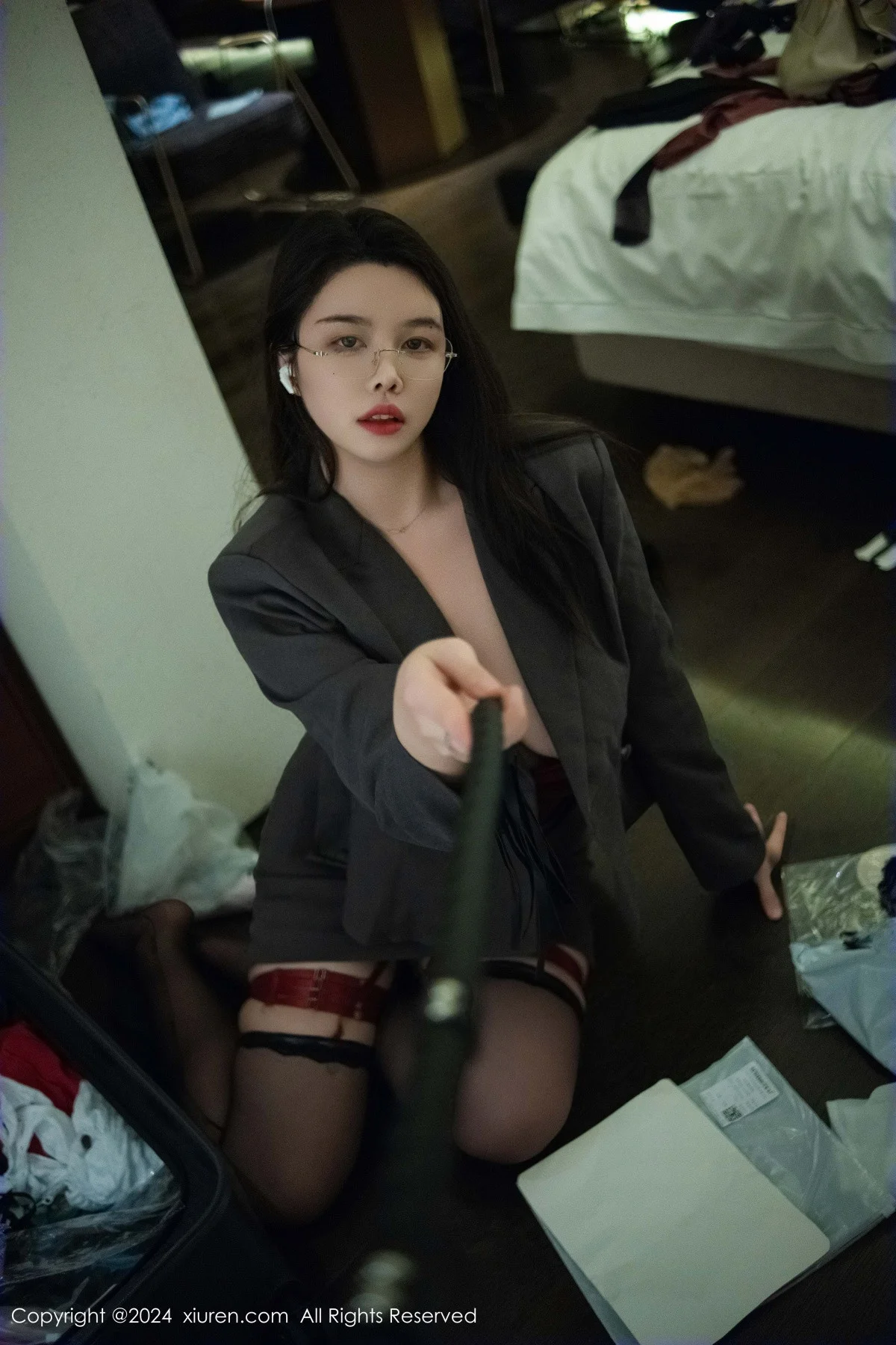 秀人网 No.9287 樱桃小犊子 黑丝美臀插图8