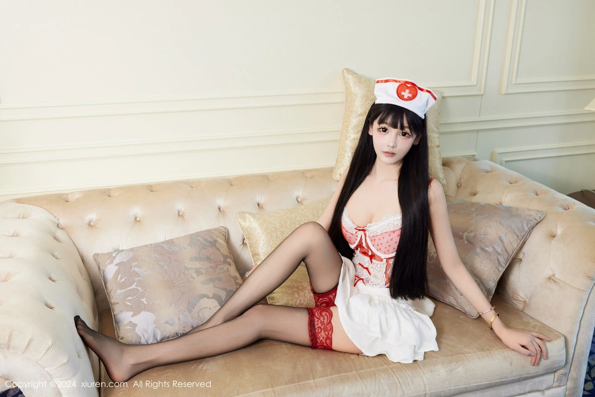 秀人网 No.9317 智恩baby 黑丝美腿插图1
