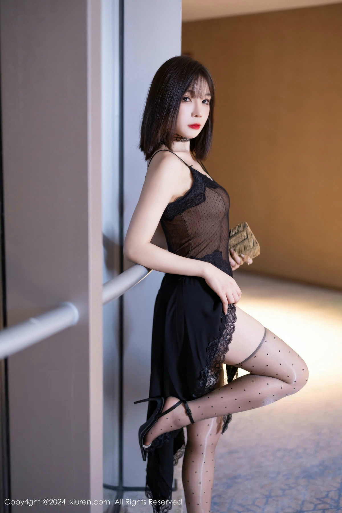 秀人网 No.9339 徐莉芝Booty美腿黑丝插图7